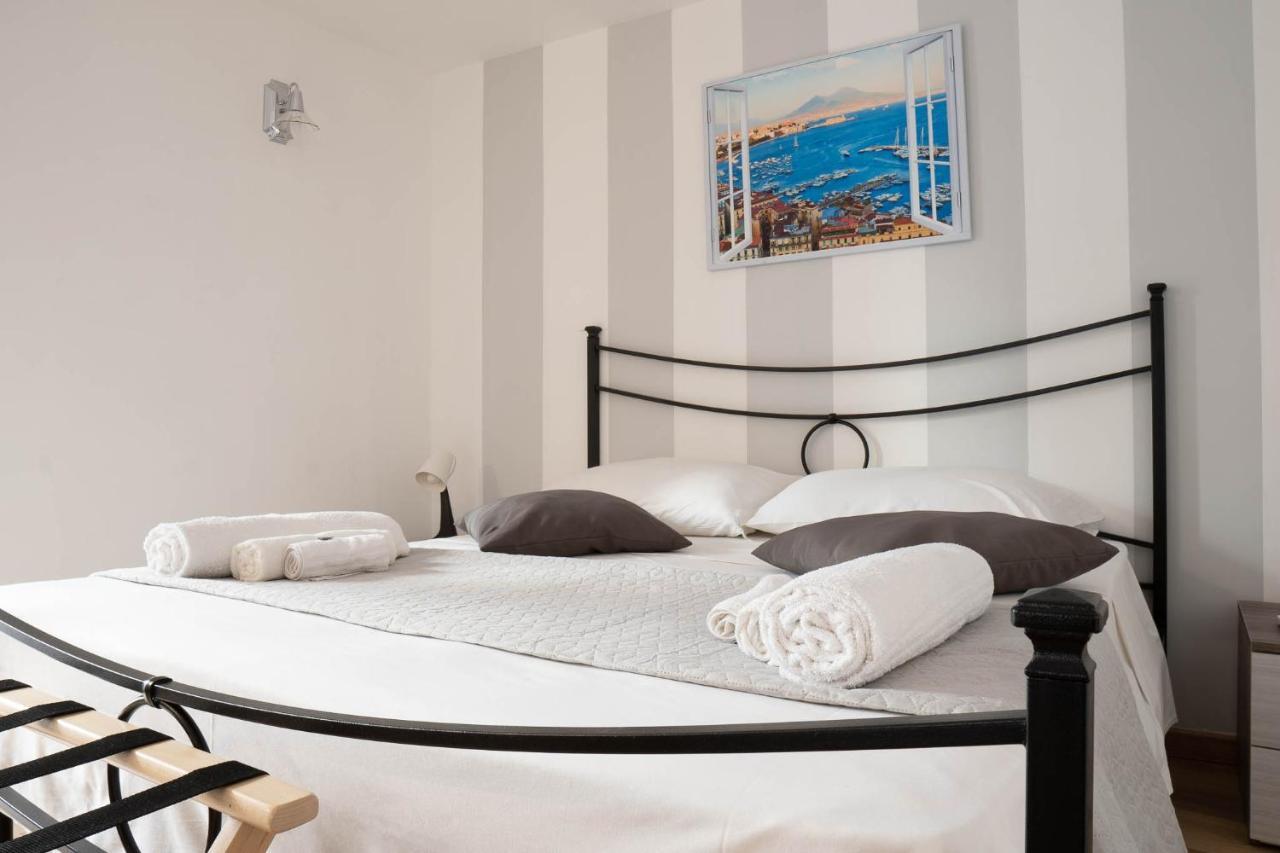 Athmosfera Nova 18 Hotel Naples Exterior photo