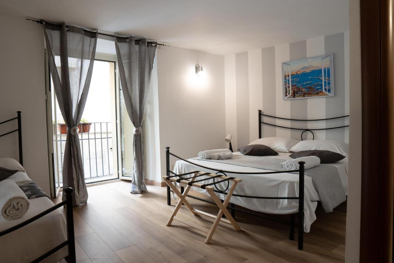 Athmosfera Nova 18 Hotel Naples Exterior photo